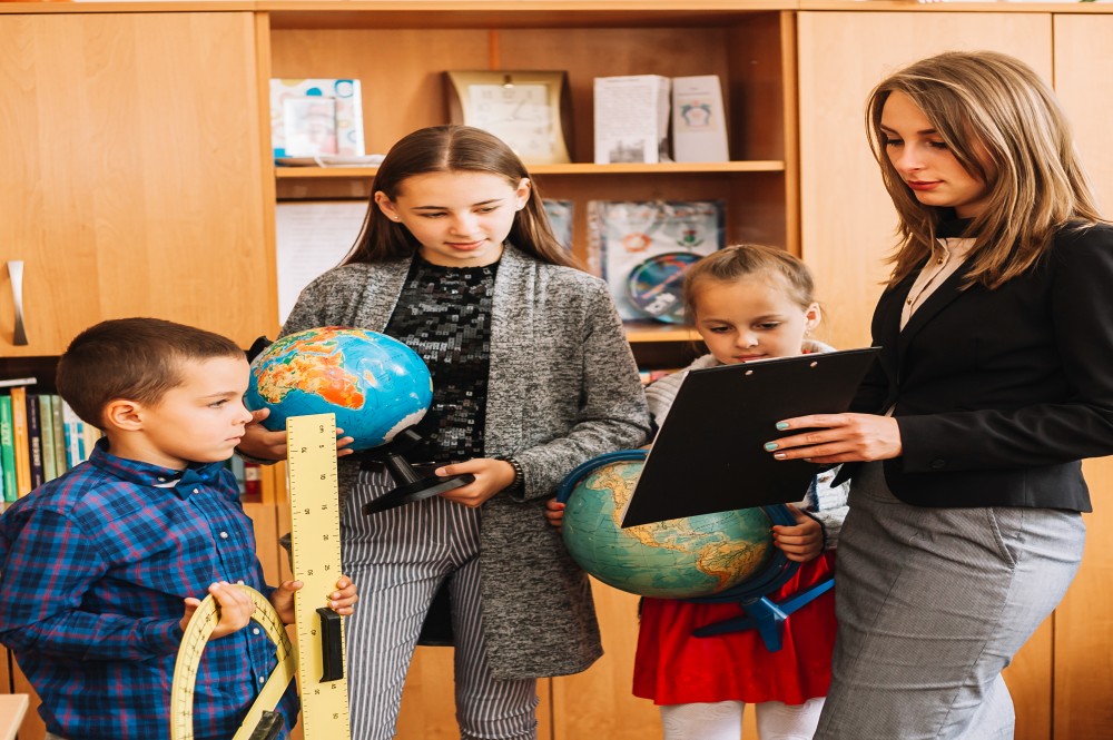 Adapting to a New School Environment Tips for Expat Children